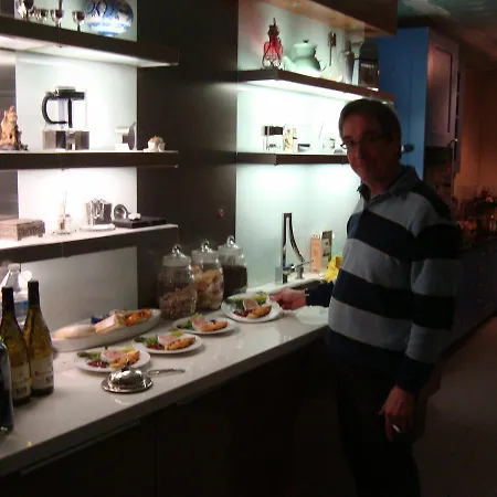 Troubadour * Sains-Richaumont